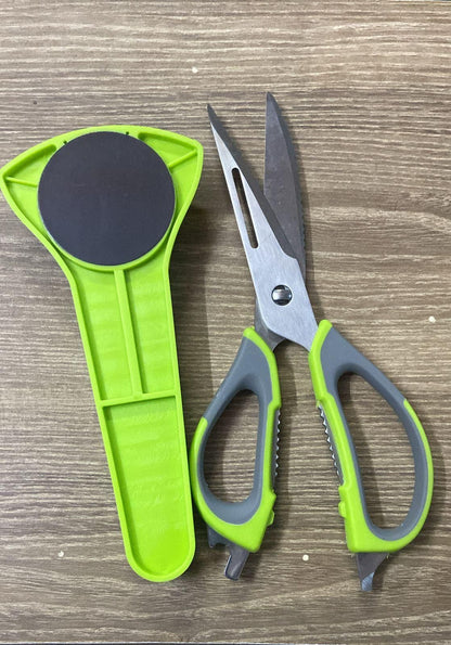 Multifunctional Kitchen Scissors With Magnetic Holder